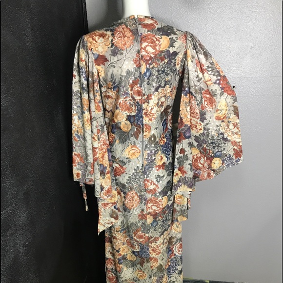 Vintage Maxi Dress - Picture 5 of 8